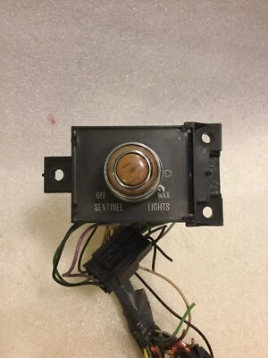 79-85 凯迪拉克 El Dorado 车头灯开关 原始设备制造商 木纹  — 第 1/4 张图片