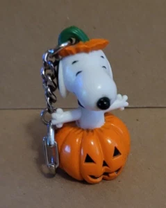 SNOOPY Peanuts PVC 2,5" HALLOWEEN Schlüsselanhänger JACK-O-LANTERN Figur COMICFIGUR - Bild 1 von 5