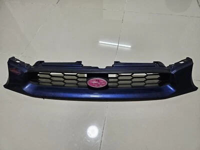 Subaru Impreza  STI 2000-2003 V7 GDB GDA Bug Eye Front Grille (Used) - Изображение 1 из 4