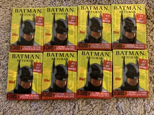 Batman Returns The #1 Hit Movie Trading Cards Lot of 9 Wax Packs 1991 Topps - Bild 1 von 3