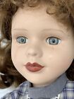 Rare poupée en porcelaine victorienne pleurante collection Knightsbridge fille 16 pouces avec support