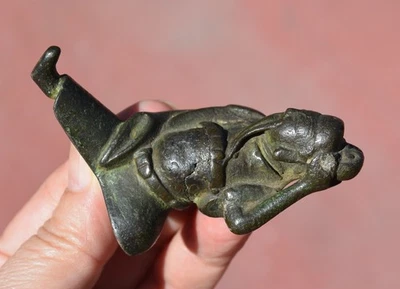 Figura erudita de bronce china 17C figura soporte de madera Foto 1 de 4