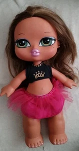 Muñeca Big Baby Bratz Yasmin con accesorios a seguir en breve - Imagen 1 de 4