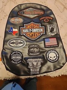 MOTORCYCLE WINDSHIELD COVER WITH 19 HARLEY DAVIDSON PATCHES - Foto 1 di 14