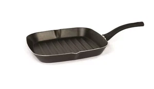 Bistecchiera Antiaderente Nera 28x28 Manico Rivettato Ravelli Made in Italy - Foto 1 di 1