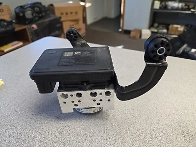 BMW 320i F30 2014 ABS conjunto de módulo de bomba de freno antibloqueo OEM 6869726 Foto 1 de 4