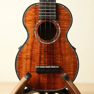 Kamaka: HF-1D2 (Soprano) - Picture 1 of 11
