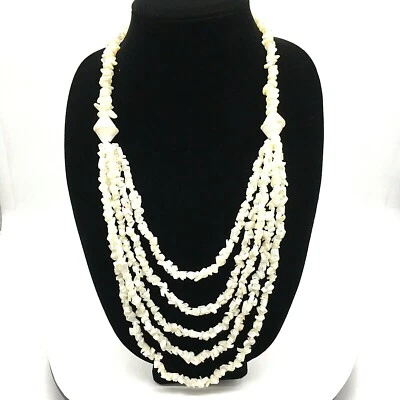 Collar multihilo con cuentas astillas madreperla para mujer  Foto 1 de 4