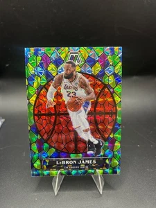 Mosaico Panini 2020-21 - vitral LeBron James #1 - Imagen 1 de 2
