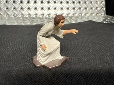 Figura de metal Kenner 1994 Star Wars Action Masters Diecast Princesa Leia de colección  Foto 1 de 4