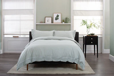 THE LYNDON COMPANY 100% Cotton Pinstripe Duvet Cover Set Green & White With Button Detail All Sizes