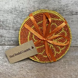 Posavasos redondos con cuentas a mano sin marca diseño floral naranja, amarillo 4x4" nuevos - Imagen 1 de 12