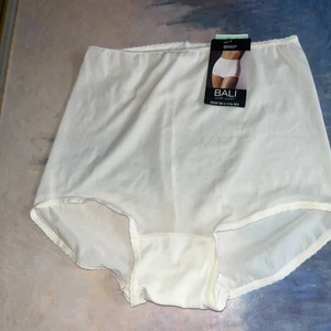 VINTAGE BALI SKIMP SKAMP  PANTY BRIEF !  XL / 8 - Picture 1 of 9