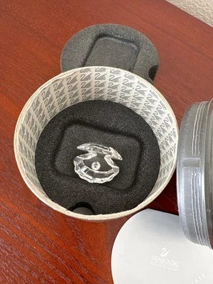 Swarovski Crystal Oyster Clam Shell figurine - Image 1 of 4