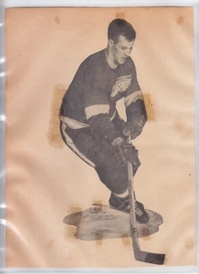 CIR 1950's MONTREAL NEWSPAPER CLIPPINGS LOT of 27 Canadiens Plante Howe Richard - Bild 1 von 24