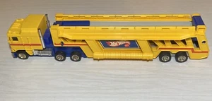 Vintage Hot Wheels Sattelzug Anhänger Transporter Autoschlepper Tragetasche - Bild 1 von 14