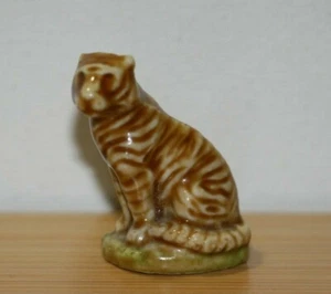 Wade Whimsies - Tiger - Red Rose Tea - Small Figurine - Made in England - Gold - Picture 1 of 5