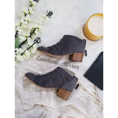 Fergalicious Womens Iggy Ankle Boots Gray Pointed Toe Zip Stacked Heels 7.5M New - Image 1 of 4