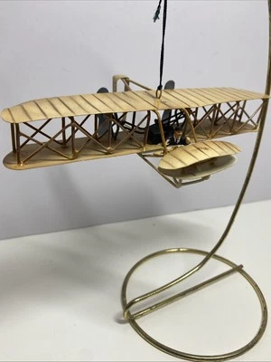 1903 Wright Flyer Aircraft with Pilot Figure "Smithsonian" Series Diecast Model - Image 1 of 4