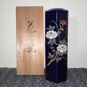 Fukagawa Porcelain Hexagonal vase purple flower illustration premium price - Picture 1 of 12