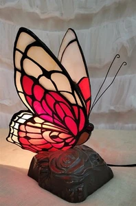 Victorian Trading Butterfly Stained Glass Table Lamp 19C - Picture 1 of 5