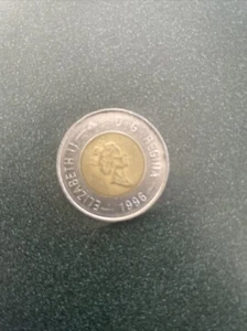 2 Dollar Coin Queen Elizabeth 1996 - Picture 1 of 4