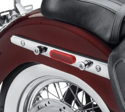 KIT DE FERRAGENS DE ENCAIXE SOFTAIL HARLEY 18-25 M8 FABRICANTE DE EQUIPAMENTO ORIGINAL PARA ENCOSTO DE PASSAGEIRO HOLDFAST - Imagem 1 de 4