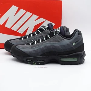 Size 10 Men's Nike Air Max 95 Sneaker HM0622-001 Black/Vapor Green/Anthracite - Picture 1 of 9