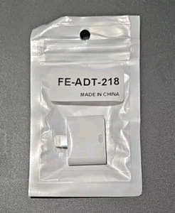 iPhone 30-Pin Adapter, 8-Pin Male to 30-Pin Female. Charging / Sync Only. - Picture 1 of 2