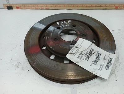 Front Rotor from 2017 Ford Explorer 11839045 - Image 1 of 4