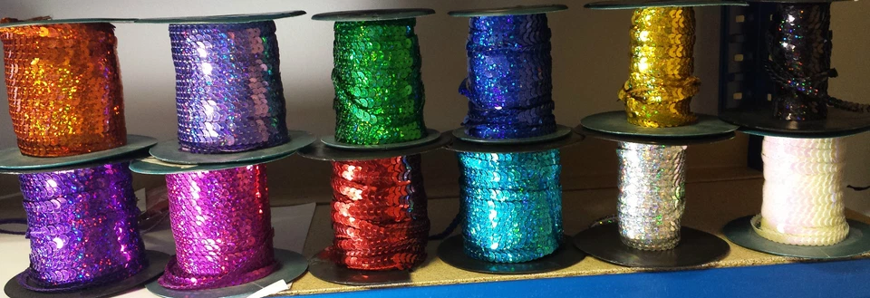 6mm Strung Sequin Hologram Trimming String - Image 1 of 4