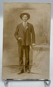 Vtg c. 1900's RPPC Man Wearing Suit & Hat Postcard - Picture 1 of 2