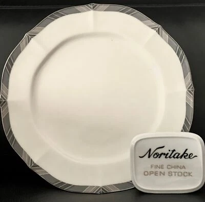 PERFECTO Retirado Raro Juego de 4 Platos de Cena Noritake 7295 Midnight Majesty Foto 1 de 4