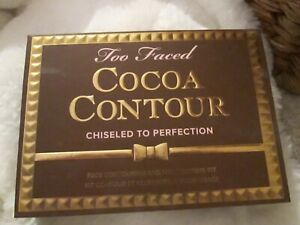 Too Faced LIGHT TO MEDIUM COCOA CONTOUR Face Contouring and Highlighting Kit