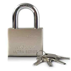 HEAVY DUTY WATERPROOF PADLOCK LONG SHACKLE 60MM WITH 4 KEYS OUTDOOR SHED GARAGE - Picture 1 of 6