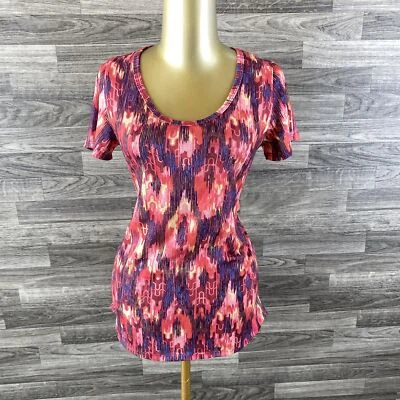 LULAROE Scoop Neck Short Sleeve Pink Print Casual Basic T-Shirt Women's Size XXS - Image 1 of 4