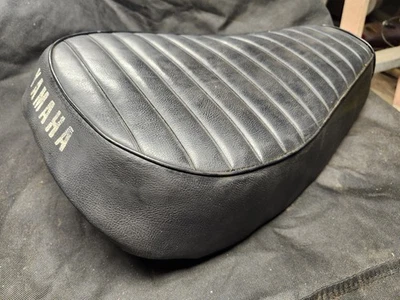 Yamaha DT1 250 / RT1 360 Asiento / Conjunto Sillín / BONITO / 275-24710-00-00 (68-71) Foto 1 de 4