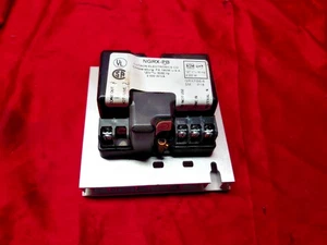Amplificador de potencia Lutron NGRX-PB WH 2000 W/VA 120 V - Imagen 1 de 4