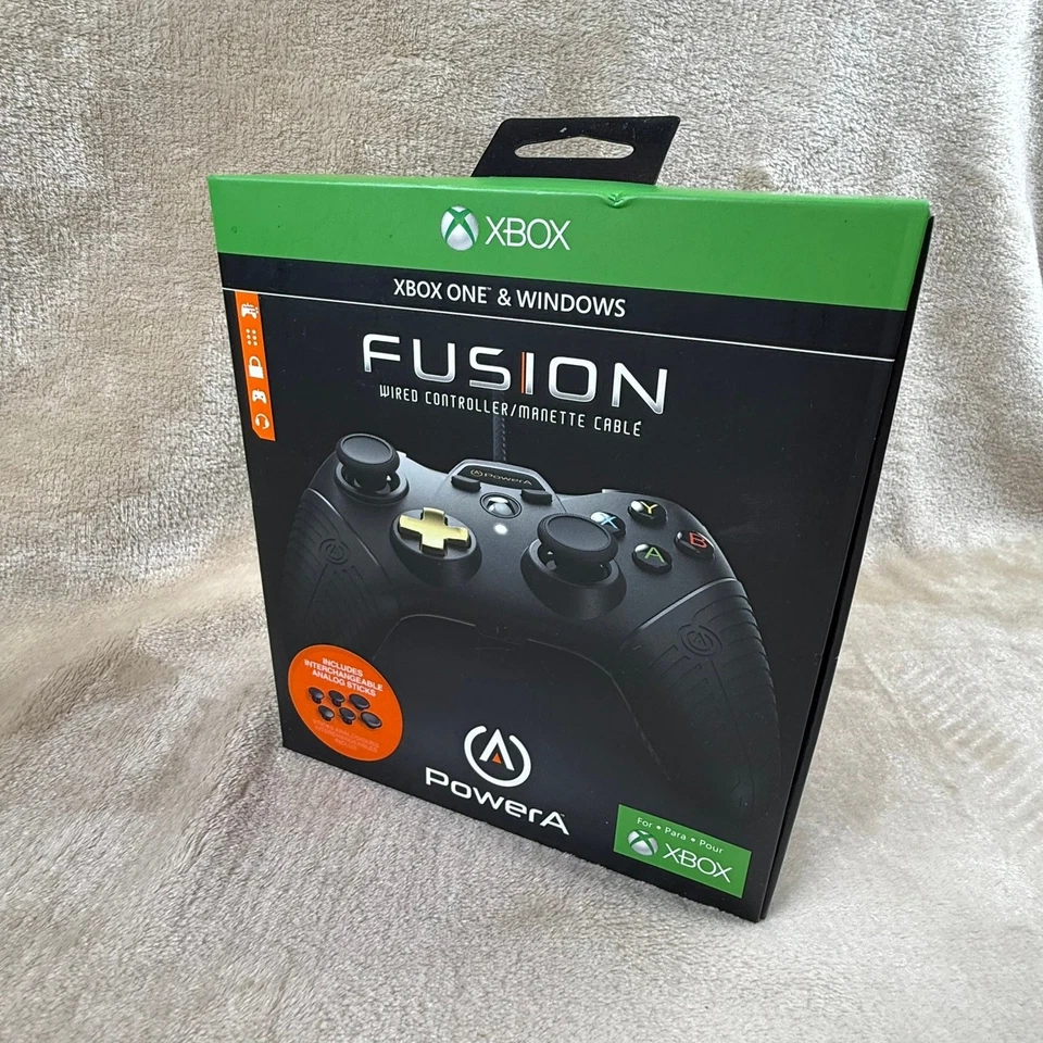 PowerA Fusion Wired Controller Xbox One & Windows Gaming PC USB Cable NEW - Image 1 of 4