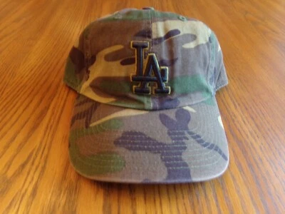 LA DODGERS "Sombrero Ajustado Talla Grande (7 1/8 a 7 3.8)" MLB Twin Enterprises Nuevo con Etiquetas $32 Foto 1 de 4