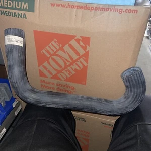 CRUSADER MARINE OEM,WATER COOLING MOLDED HOSE,CIRC.PUMP-TRMST.HOUSING;P/N 18302. - Picture 1 of 9