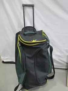 Iroquois Rolling Sports/Duffel Bag - Picture 1 of 6