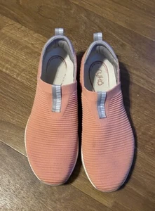 Ryka Women's Fiona Slip-on Peach Ribbed Sneaker Sz 11 - Picture 1 of 5