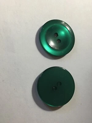 NEW 15 PC  PKG.1  INCH GREEN PEARL FINISH CONCAVE TOP 2 HOLE - Image 1 of 2