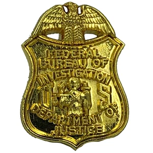 L-18 FBI lapel pin - Picture 1 of 1
