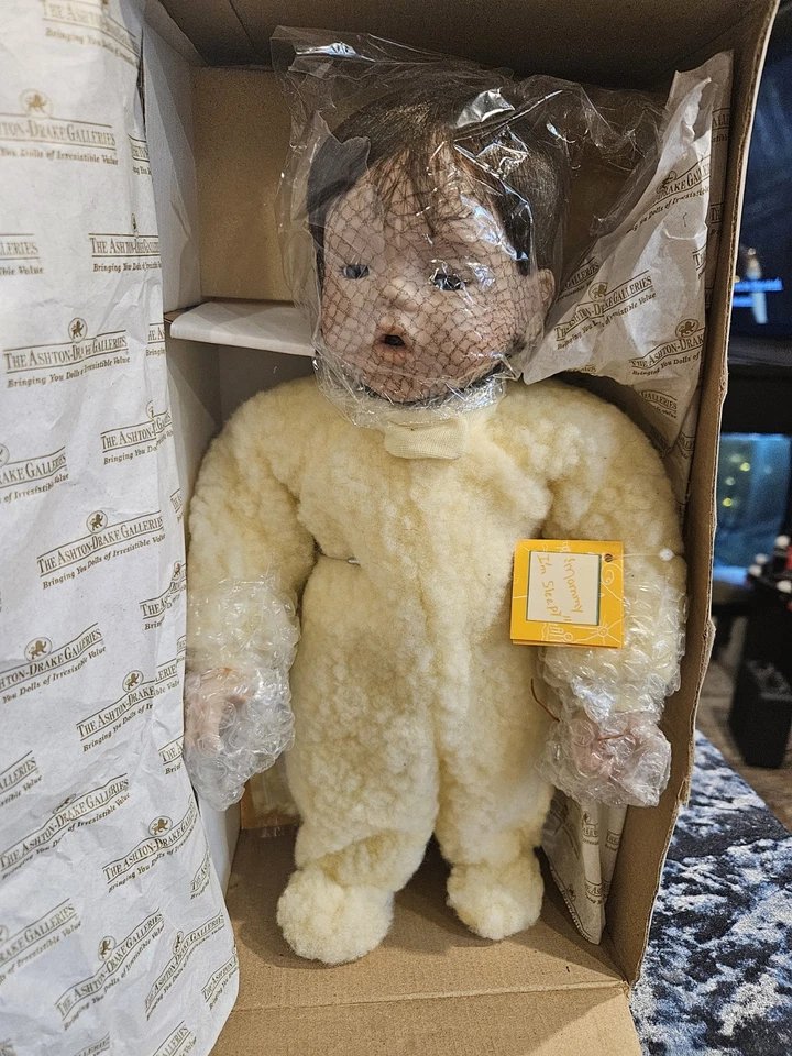 Винтажная фарфоровая кукла Ashton Drake Baby *мама, я сонная* ограниченное издание, новая в коробке с сертификатом подлинности - Изображение 1 из 1