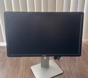 Dell P2212HP 21.5'' 1080p LED-Backlit TN LCD Widescreen Monitor - Picture 1 of 3