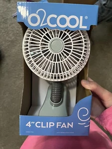 02COOL 4 inch Battery Operated Clip Fan, FC04001 - Picture 1 of 1