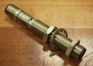 Cutler Hammer E57-12LE06-BD Inductive Proximity Sensor, 10-50VDC, 200mA - NEW - Picture 1 of 3