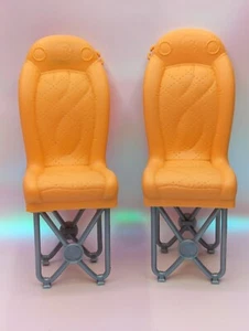 Barbie Glam Wohnmobil Wohnmobil Wohnmobil Matel 2008 Ersatzsitze 2 orange Stühle - Bild 1 von 7